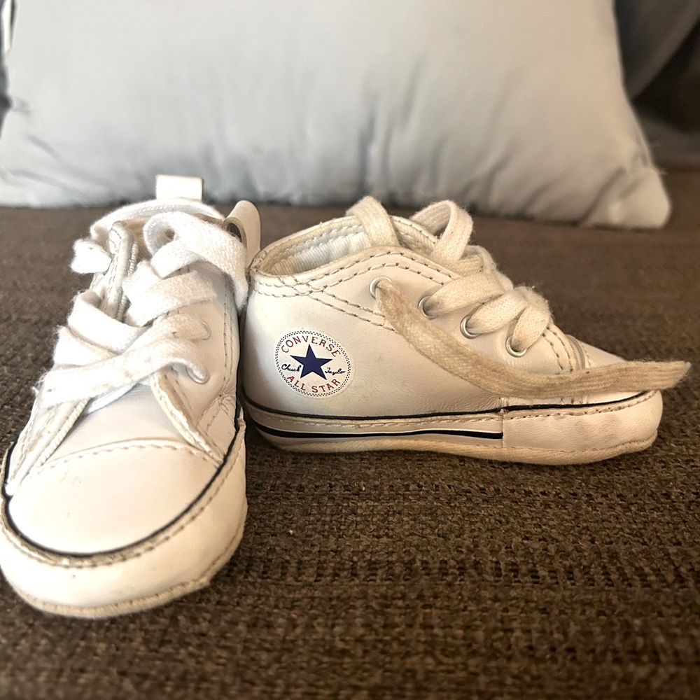 Vintage Converse Baby White Chuck Taylor All Star Cribster Sneakers